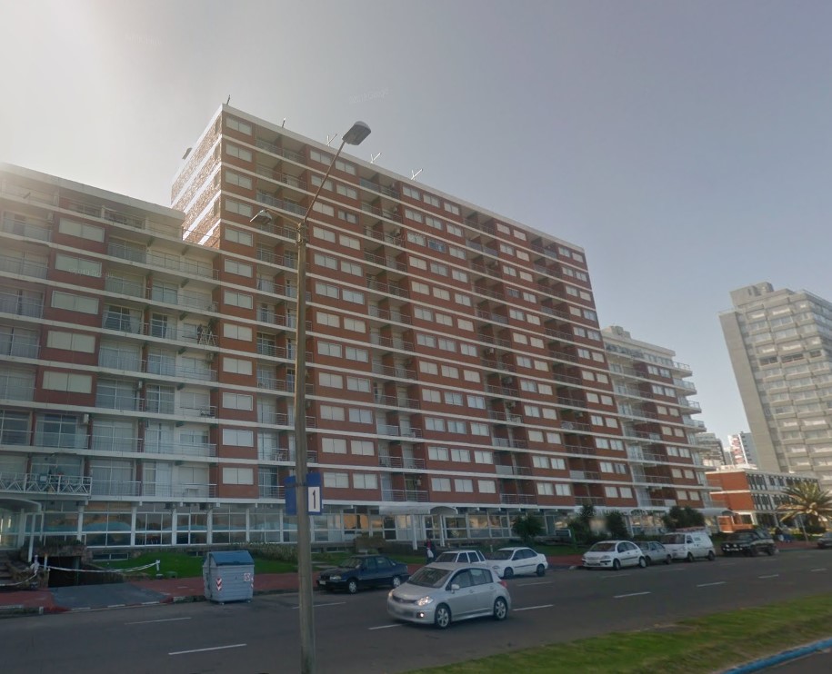 Espectacular apartamento en edificio “Mare Nostrum”, Punta del Este