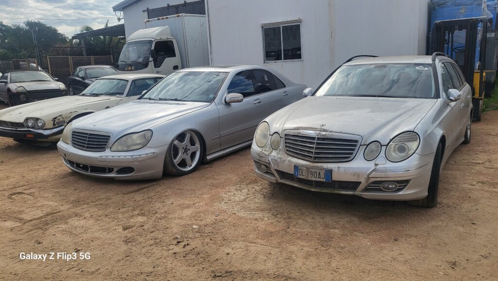 Autos, camionetas, camiones, motos