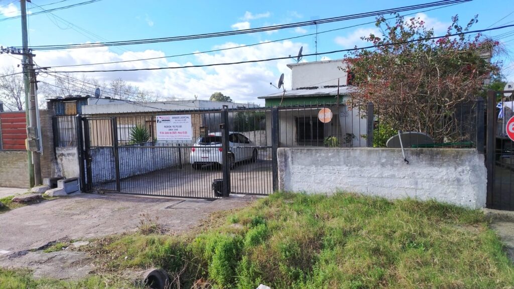 Linda casa PH en Punta de Rieles