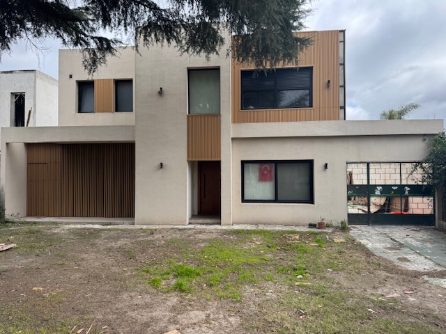 Casa en Parque Miramar