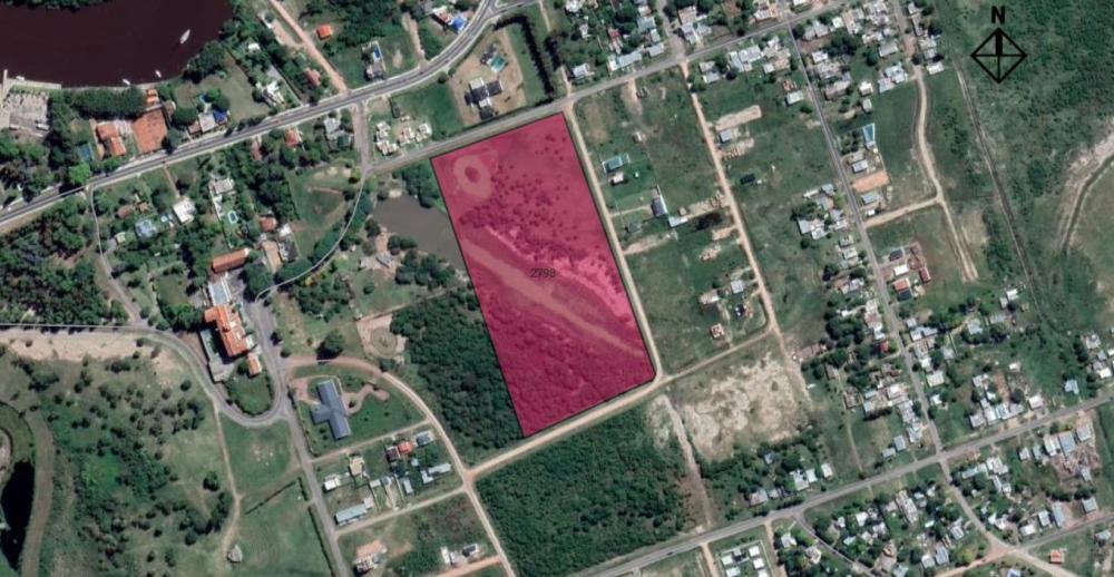 Valioso predio en barrio Centenario en Carmelo