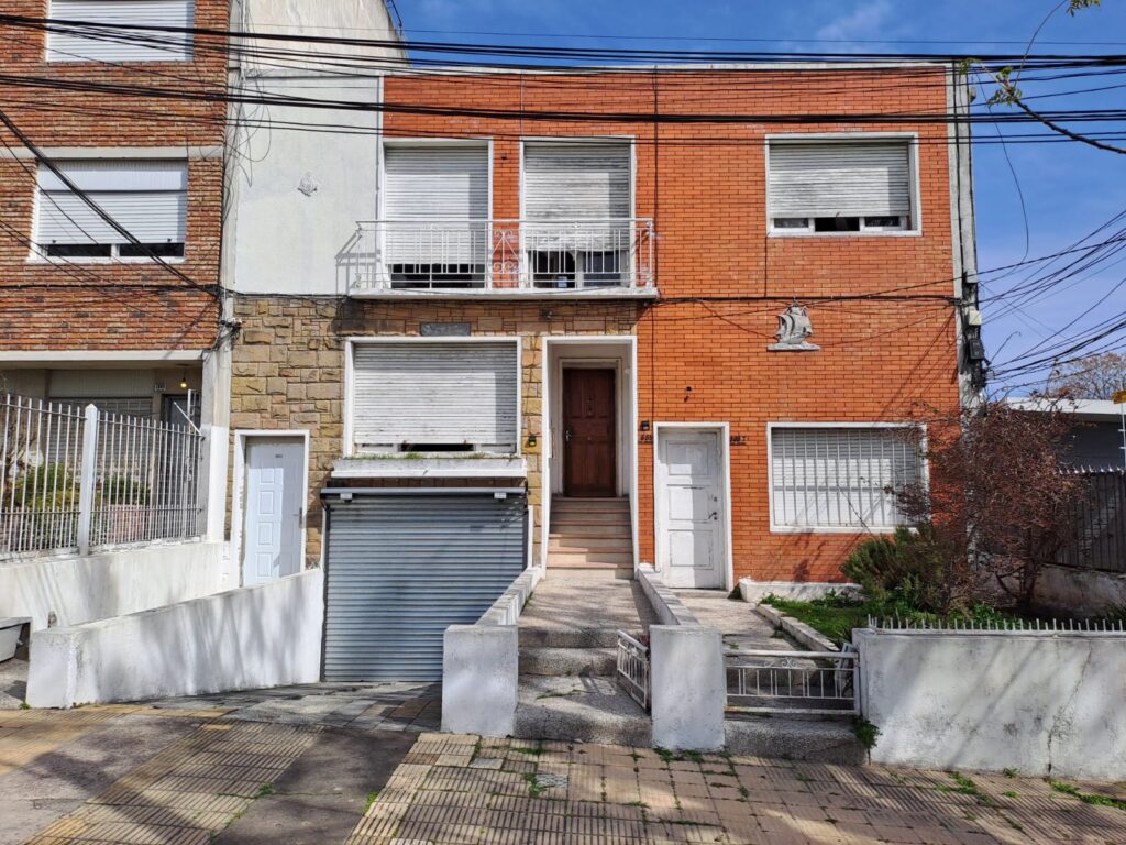 Casa en PH en Santiago Sierra 3883/85/87