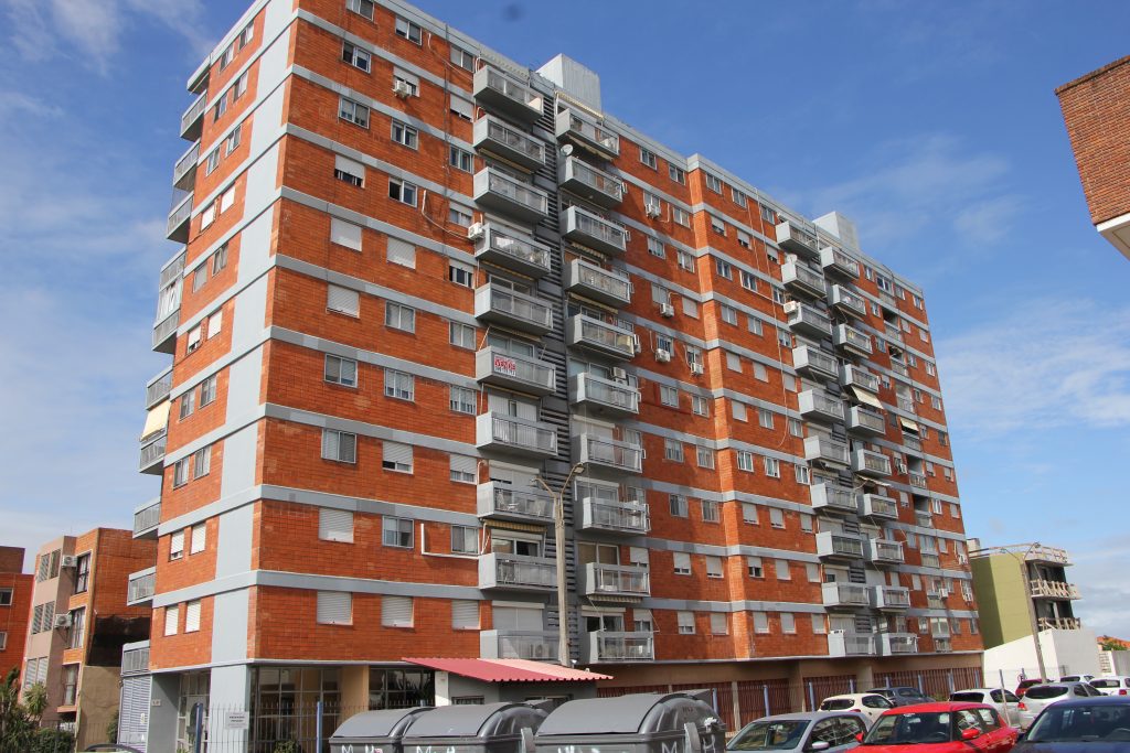 Apartamento con excelente vista al mar en Buceo